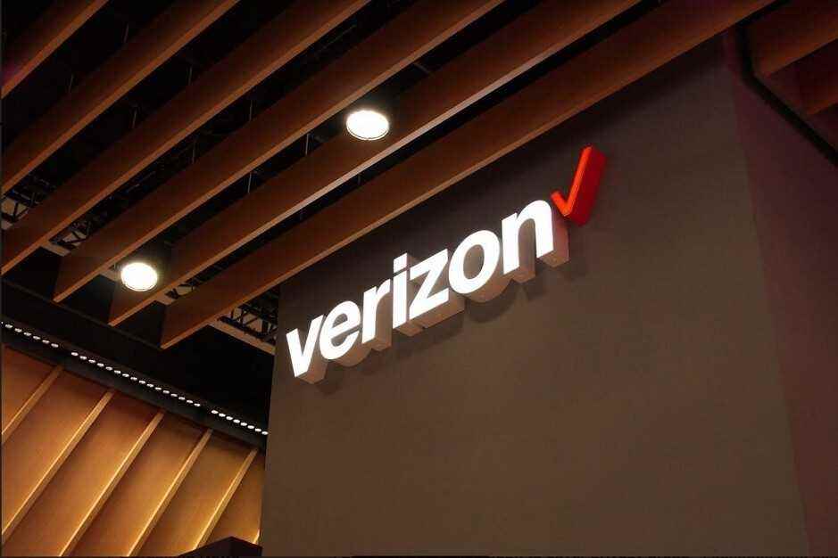 Verizon ve T-Mobile, şaşırtıcı bir müşteri hizmeti eksikliği gösteriyor - Verizon, T-Mobile, şaşırtıcı bir müşteri hizmeti eksikliği gösteriyor