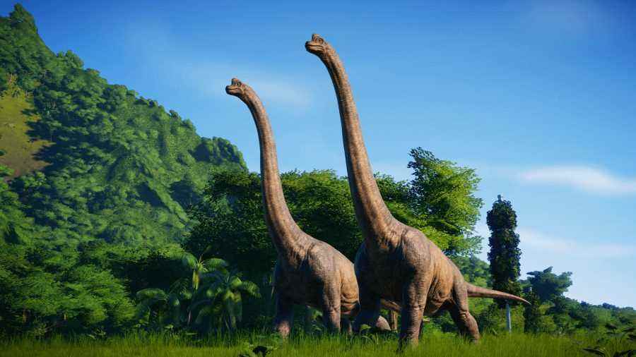 Tycoon oyununda dolaşan iki dinozor Jurassic World Evolution