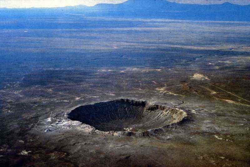 Yukarıya bakmayın: Birkaç asteroit Dünya'ya doğru ilerliyor - işte gerçek hayatta tehditlerle nasıl başa çıktığımız