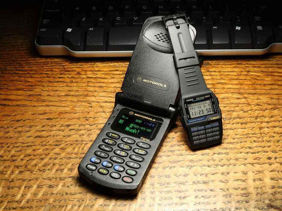 26 yıl önceki Galaxy Z Flip 3'ün büyükbabasına sesleniyorum