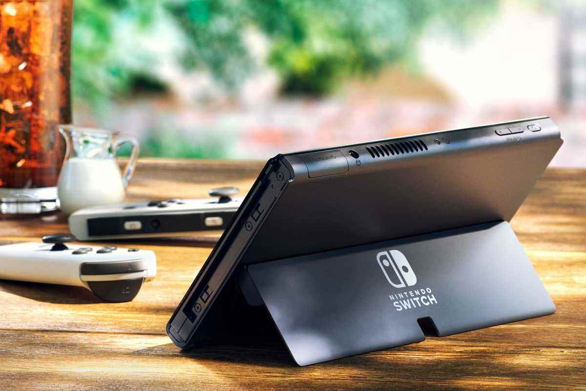 OLED ekranlı Nintendo Switch