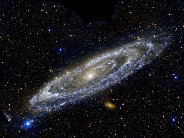 Andromeda Galaxy M31 NASA Galaxy Evrim Gezgini