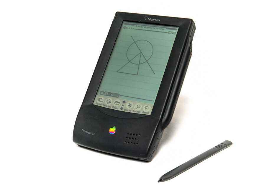 Apple Newton MessagePad 100 |  Fotoğraf kredisi - Felix Winkelnkemper - Apple'ın ilk tabletine (iPad değil) ve bugüne uzanan yolculuğa bir bakış