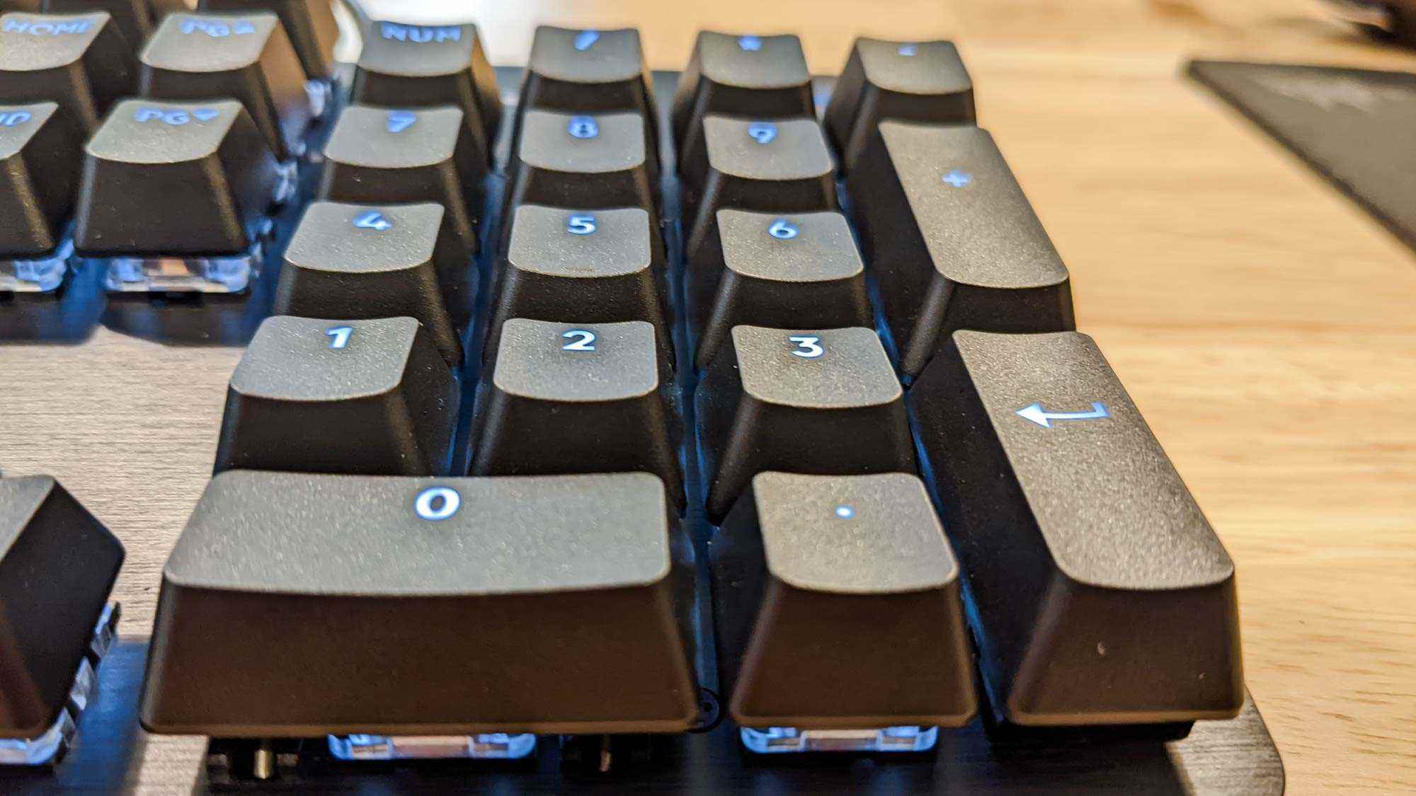 Logitech G413 SE tuş takımı