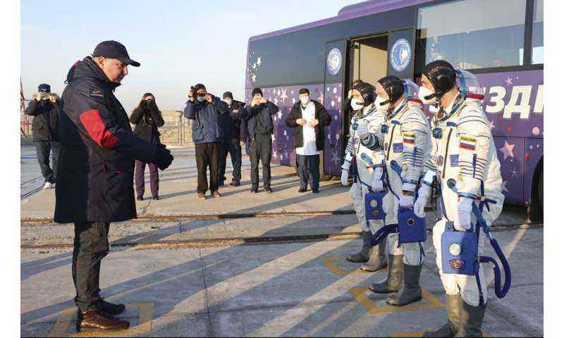 3 Rus kozmonot Uluslararası Uzay İstasyonuna ulaştı