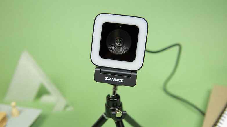 NextPit SANANCE 2K 4MP Süper HD Web Kamerası Annke Tripod testi