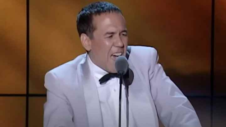 Aristokratlar'da Gilbert Gottfried.