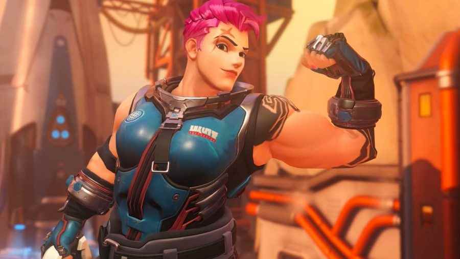 En iyi 2 tank kahramanı Overwatch: Zarya kol kaslarını esnetiyor 