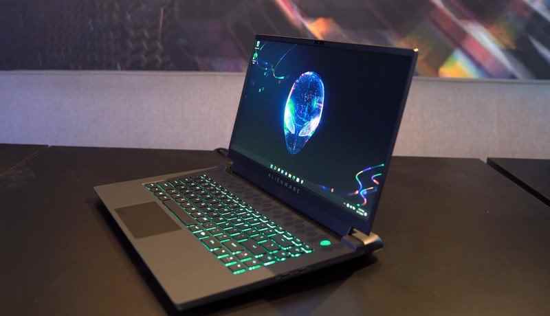 Dell Alienware m15 R7