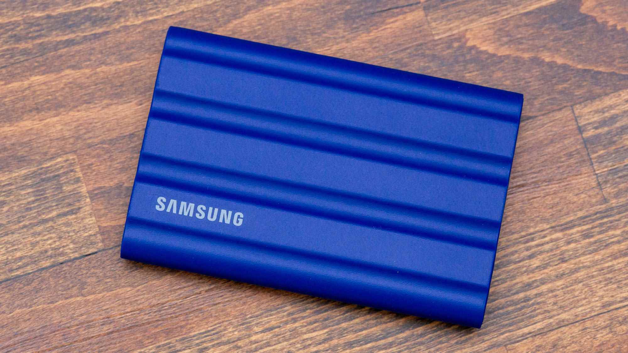 Samsung T7 Shield 2TB Taşınabilir SSD