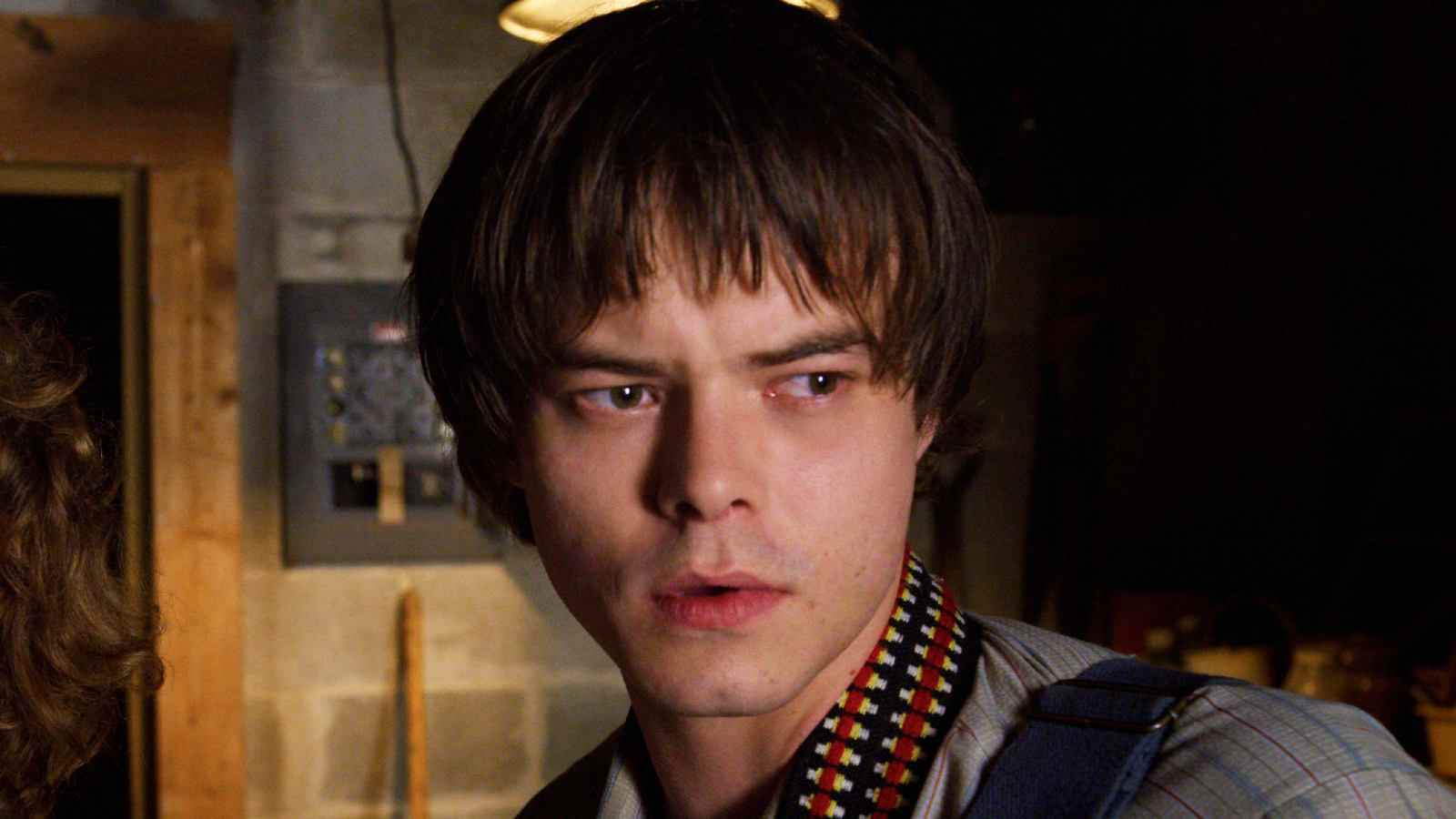 Charlie Heaton, Stranger Things 3. sezonda Jonathan Byers rolünde