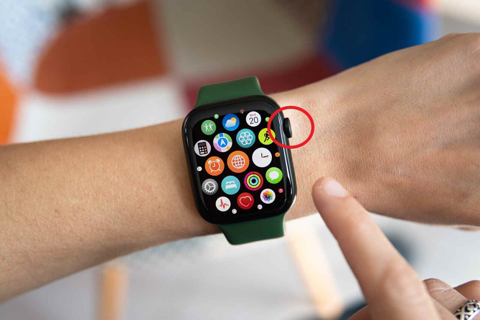 Bu Digital Crown, onu WatchOS'ta gezinmek için kullanabilirsiniz - Apple, kamerayı Apple Watch'ın Digital Crown'una nasıl yerleştireceğini araştırıyor