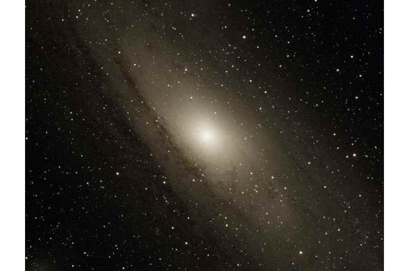 Andromeda'nın şiddet dolu tarihinin kalıntılarını takip etmek
