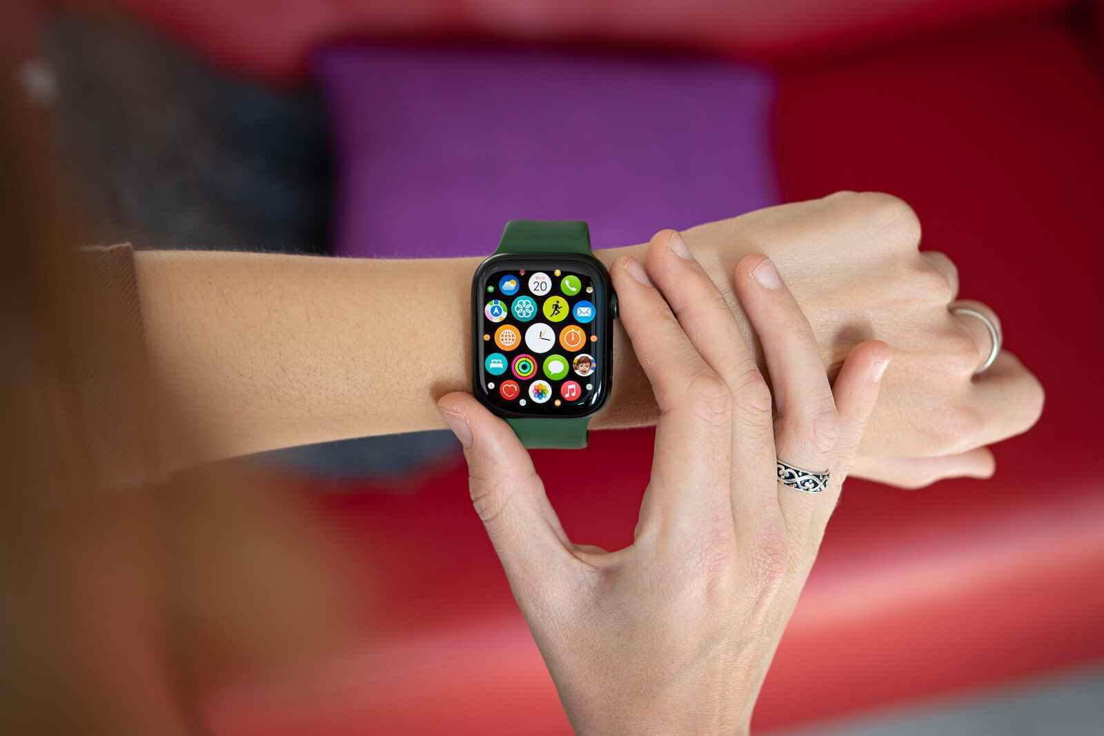 Apple Watch Series 7 ve SE, ilk çeyrekte dünyanın en çok satan akıllı saatleriydi