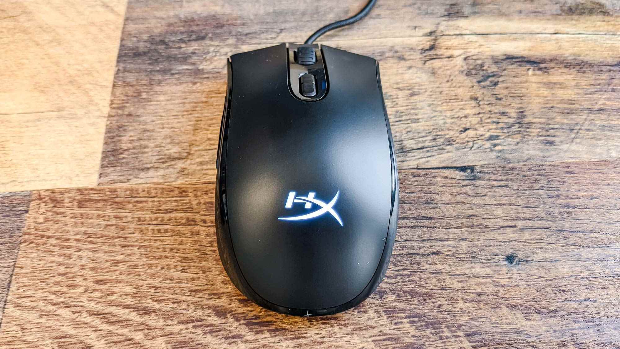 HyperX Pulsefire Core'un üstten görünümü