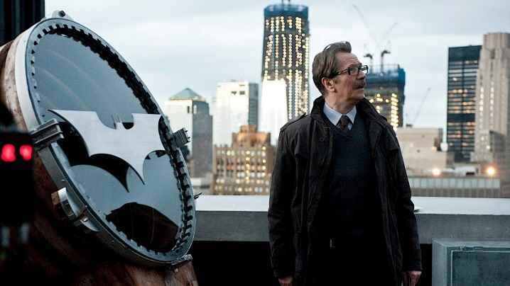 The Dark Knight Rises'ta Komiser Gordon rolünde Gary Oldman 