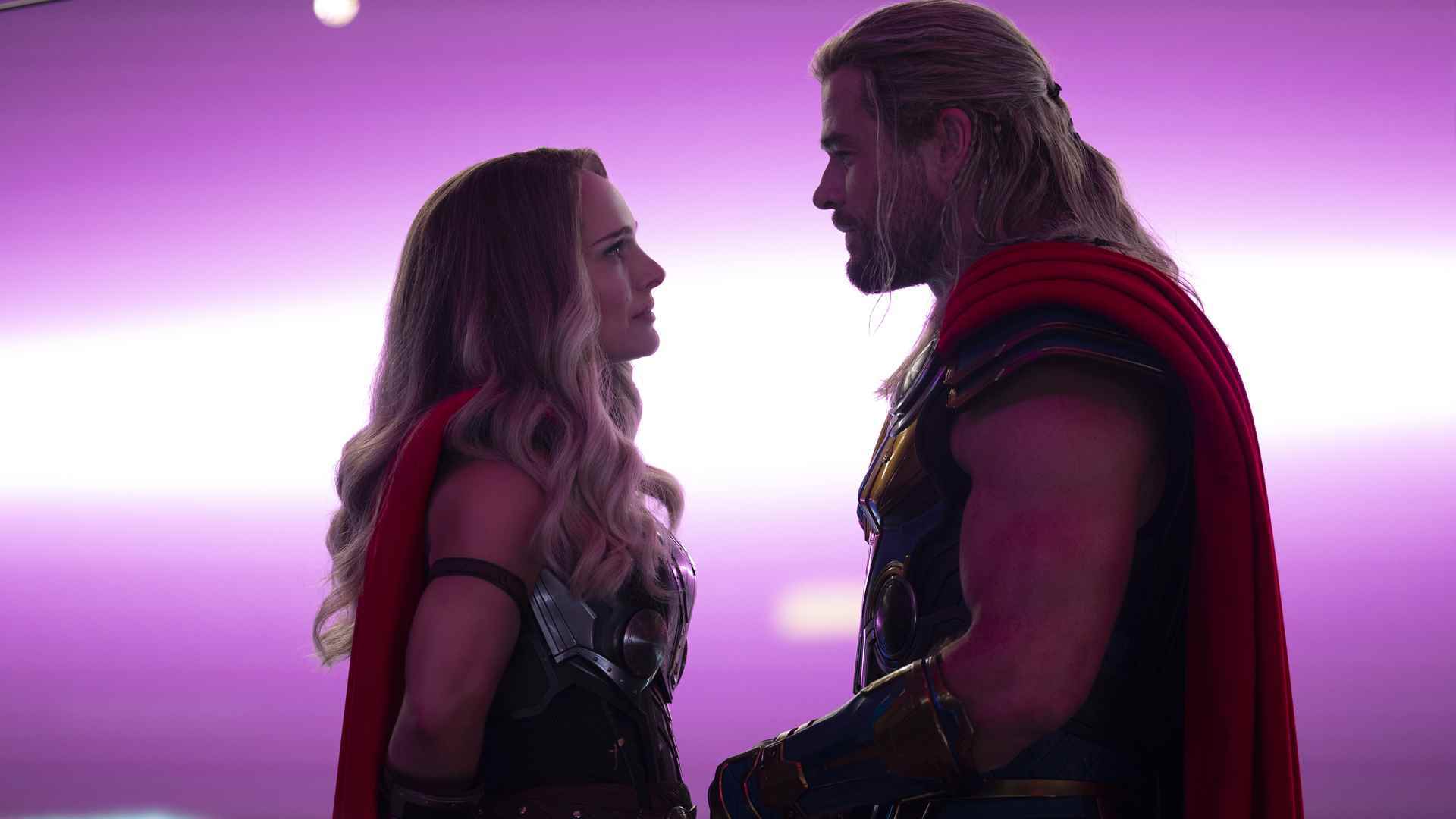 Thor ve Jane Foster, Thor: Love and Thunder'da başka bir alemde yüz yüze duruyorlar