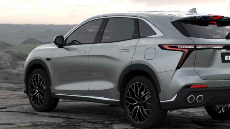 Chery farklı bir kılıkta: Cowin i-FA01 premium crossover sunuldu