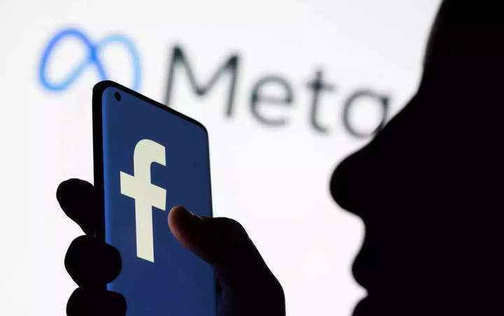 Facebook, TikTok tehdidi nedeniyle odağı haberlerden yaratıcı ekonomiye kaydırıyor