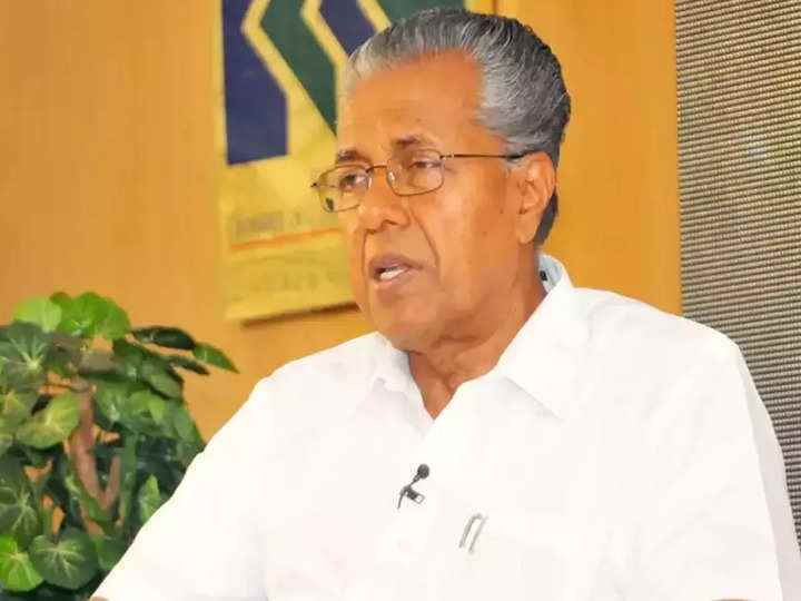Kerala CM, tam dijital okuryazarlık elde etmek için adımlar atacak