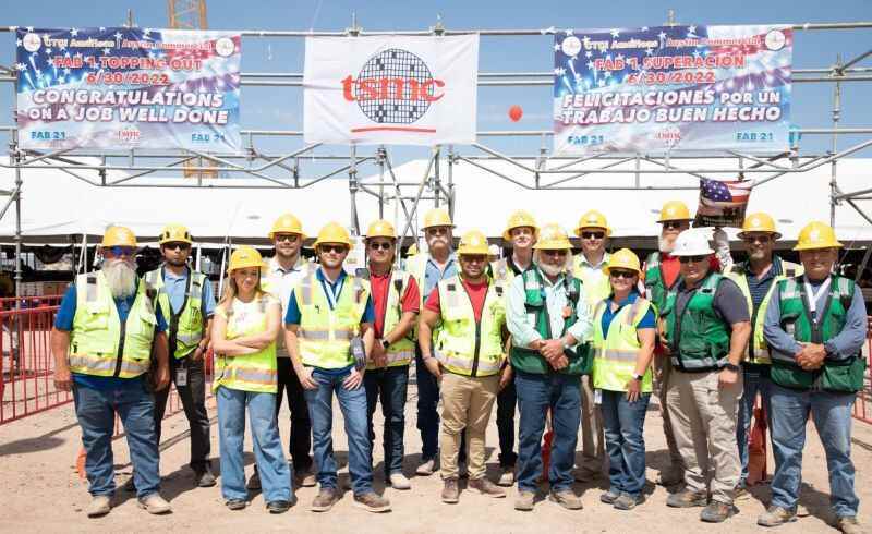 TSMC, Phoenix, Arizona'da Fab 21 olarak bilinen yapının tamamlanmasını kutluyor - TSMC, 2024'te 5nm yongalar üretecek Phoenix tabanlı fabrikasının yapımını tamamlıyor
