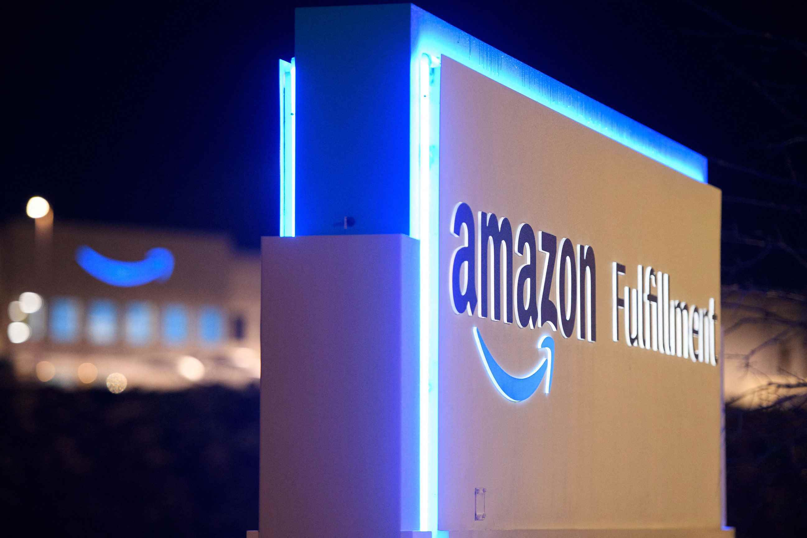 Amazon iklim değişikliği fonu, elektrikli araç şarjına, yenilenebilir yakıtlara yatırım yapıyor