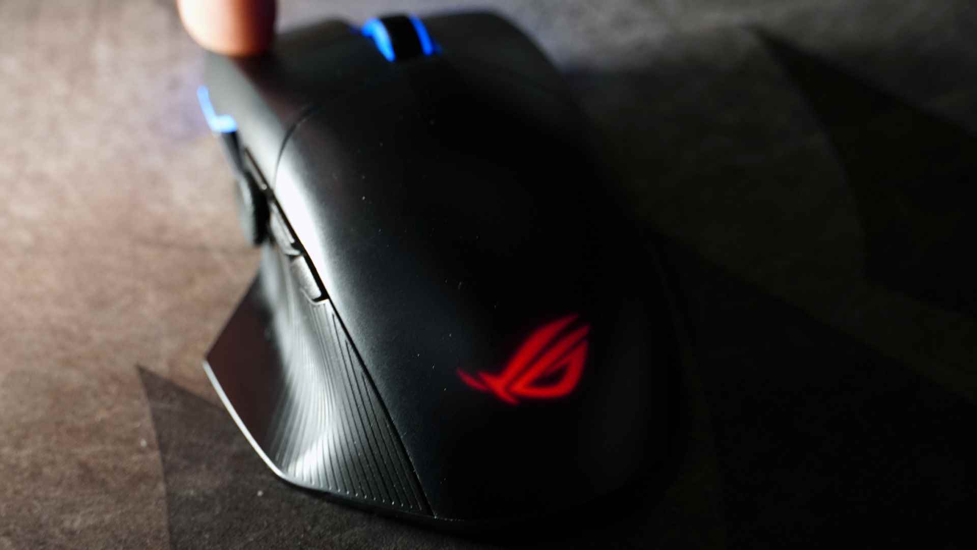 Asus ROG Çakra X