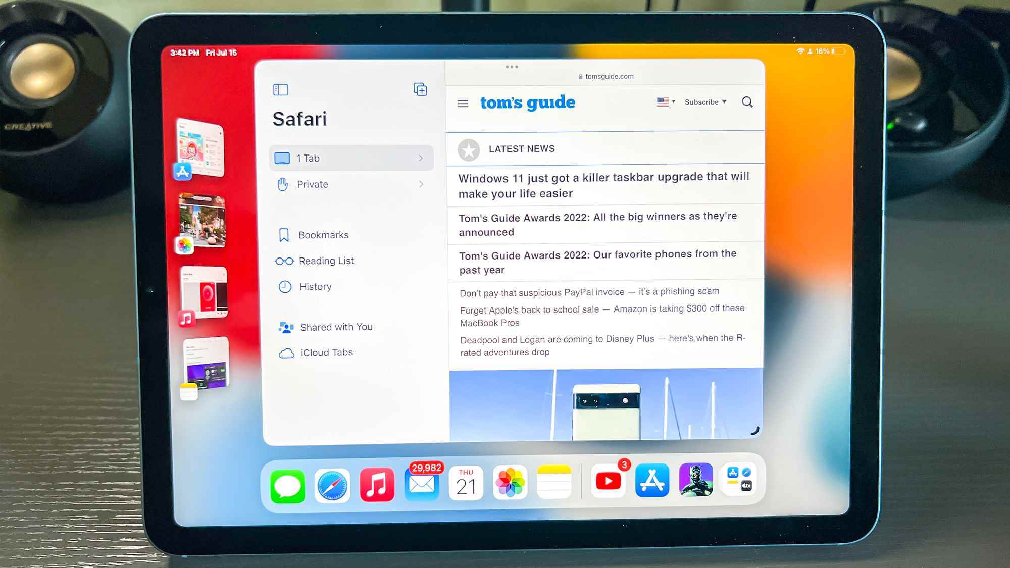 iPadOS 16'da Stage Manager