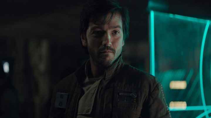 Diego Luna, Rogue One'da Cassian Andor rolünde.