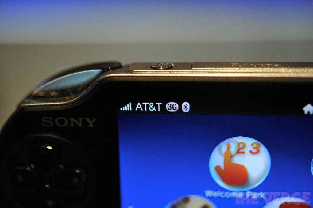 2012'de 3G aracılığıyla AT&T'nin hizmetine bağlandığını gösteren bir PS Vita ekranı