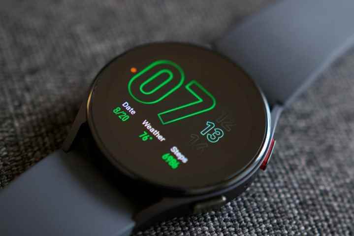 Galaxy Watch 5'te her zaman ekranda.