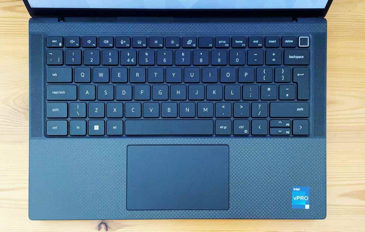 Dell Precision 5470 İş İstasyonu: Klavye