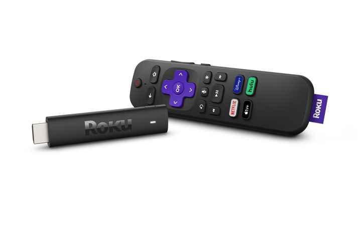 Roku Streaming Stick 4K uzaktan kumandalı.