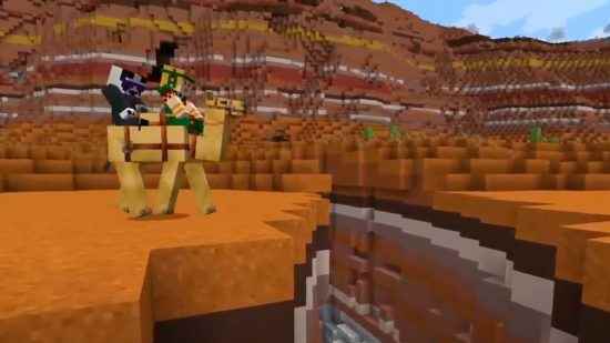Minecraft deve çizgisi: Badlands vadisine yaklaşan deve
