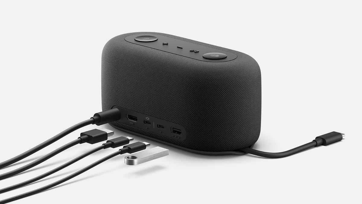 Beş bağlantı noktası gösteren Microsoft Audio Dock geri