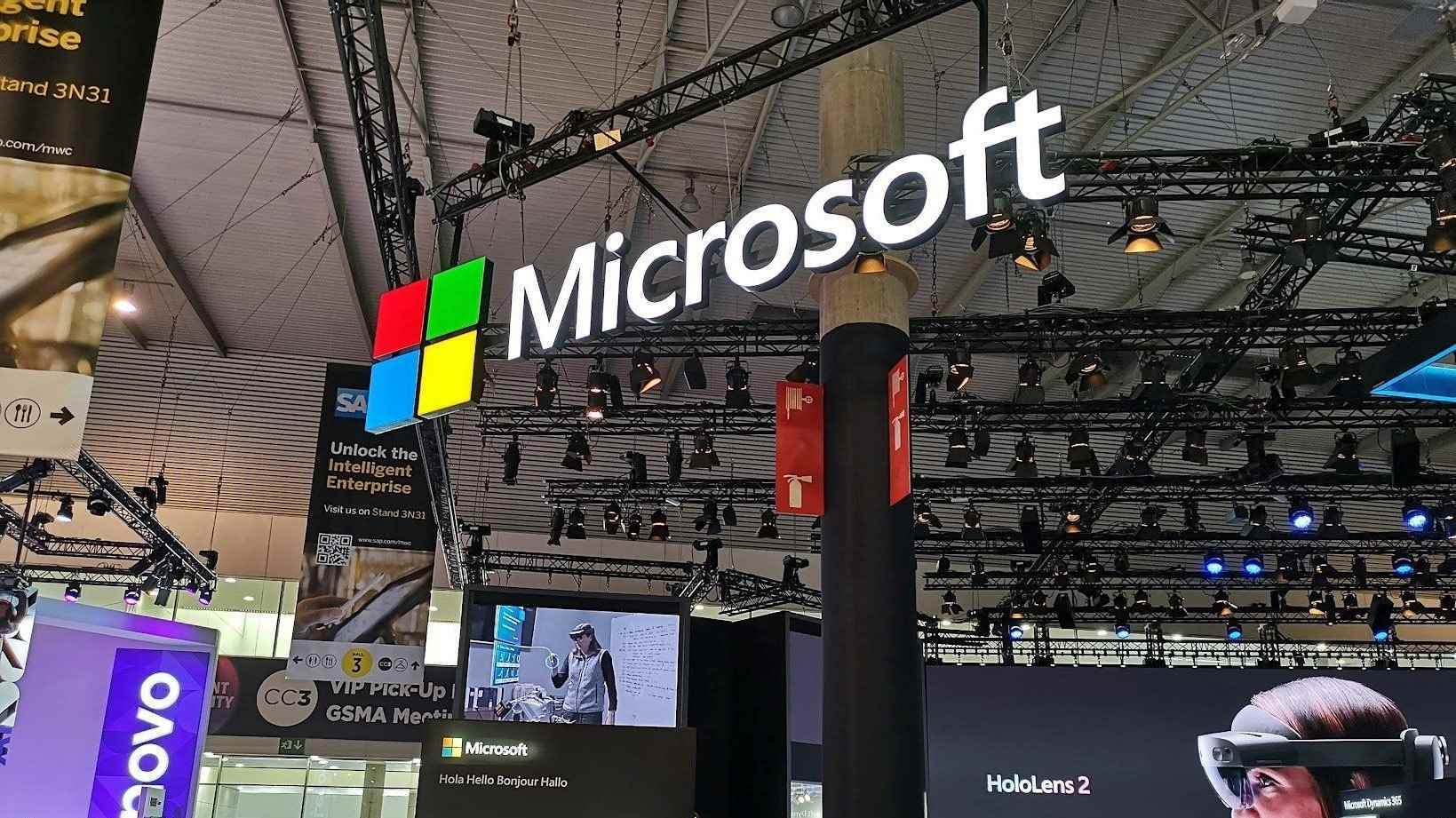 MWC'de Microsoft logosu