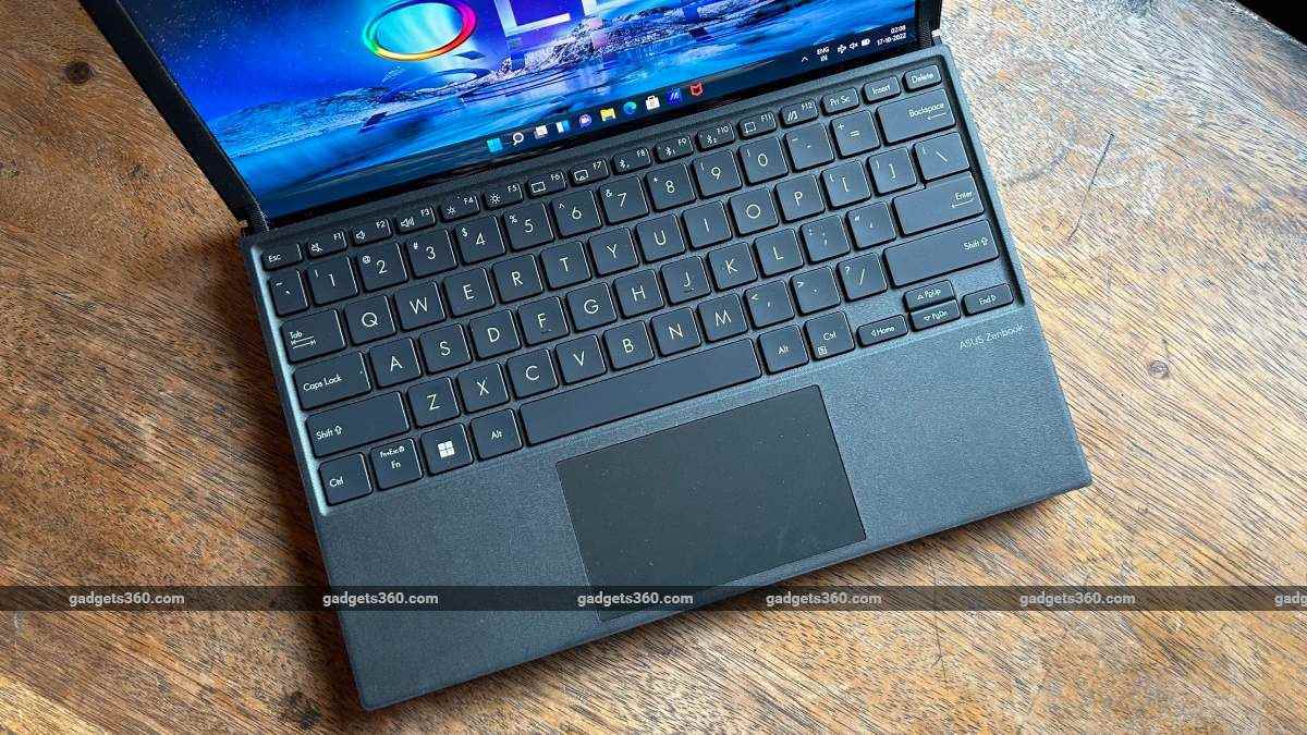 asus zenbook 17 katlı klavye ndtv asus