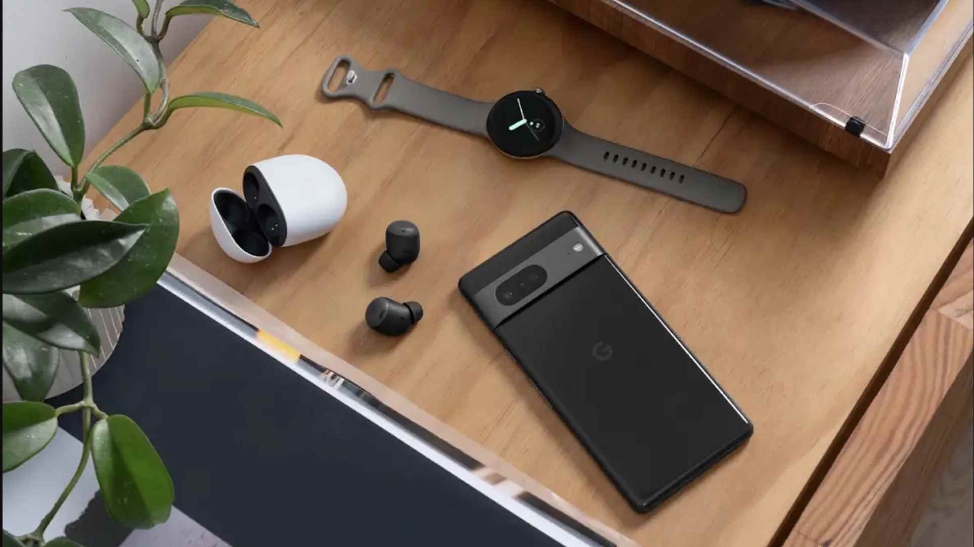 Google tarafından 6 Ekim'de Pixel 7 ve Pixel Watch ile lansman etkinliği düzenlendi