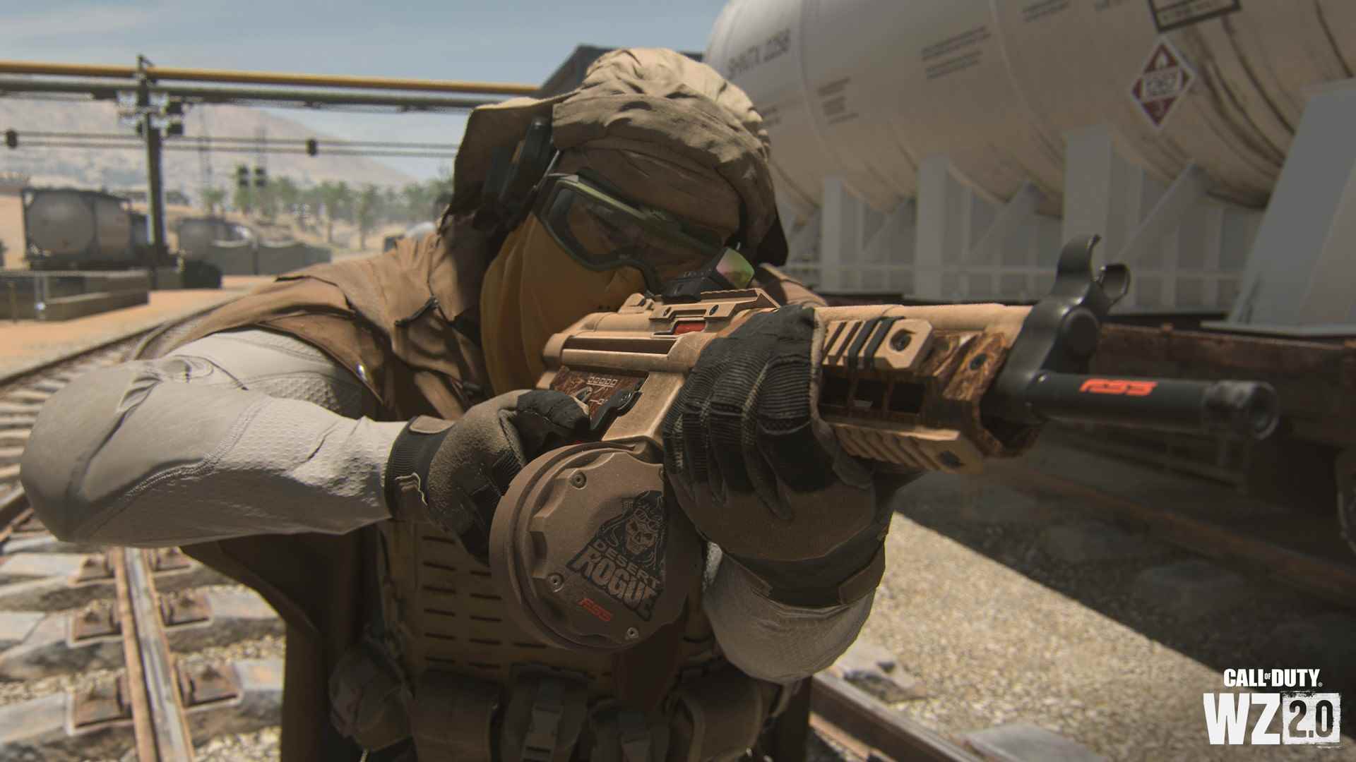 Warzone 2'de bir asker gözünü hedef alıyor