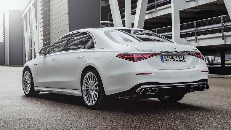 En güçlü S sınıfı.  Mercedes-AMG S 63 E Performance 791 bg güç ile tanıtıldı  ve 1430 Nm