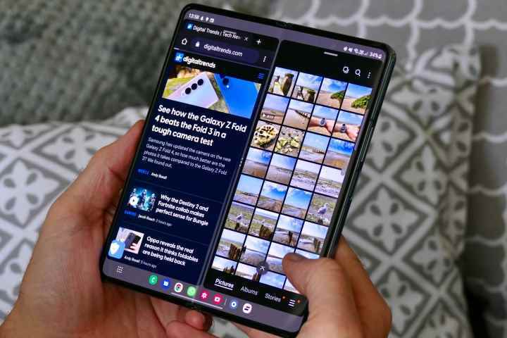 Galaxy Z Fold 4'ün çoklu görev ekranı özelliği.