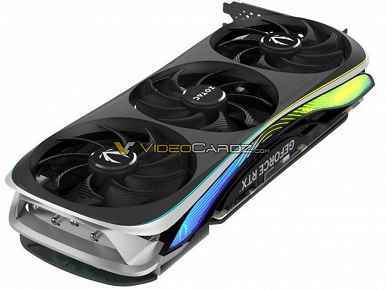 En Büyük GeForce RTX 3070 Ti?  Zotac GeForce RTX 3070 Ti AMP Extreme AIRO, GeForce RTX 4080'den daha küçük değil