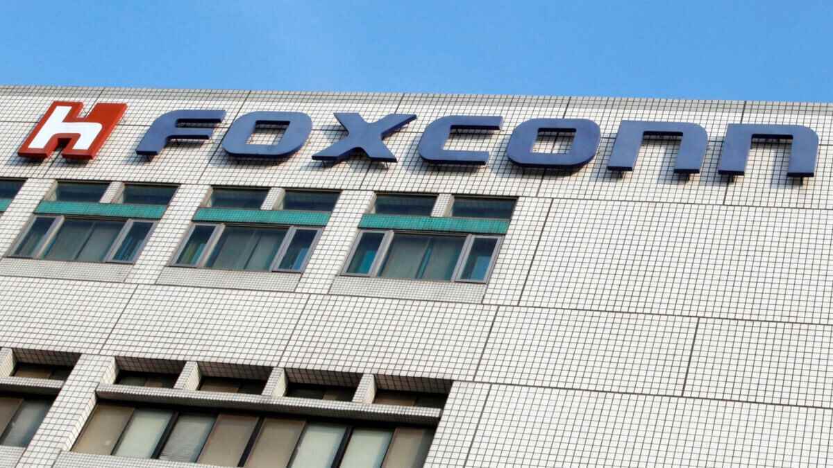 Foxconn, Aralık sonu veya Ocak başında Zhengzhou tesisindeki üretim kapasitesini normale döndürmeyi umduğunu söylüyor - Nihayet, yakında bir iPhone 14 Pro veya 14 Pro Max almayı planlayan tüketiciler için iyi haberler var.