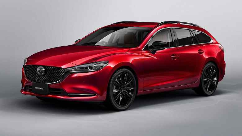 Yeni Mazda 6 görücüye çıktı.Fiyatları şimdiden açıklandı