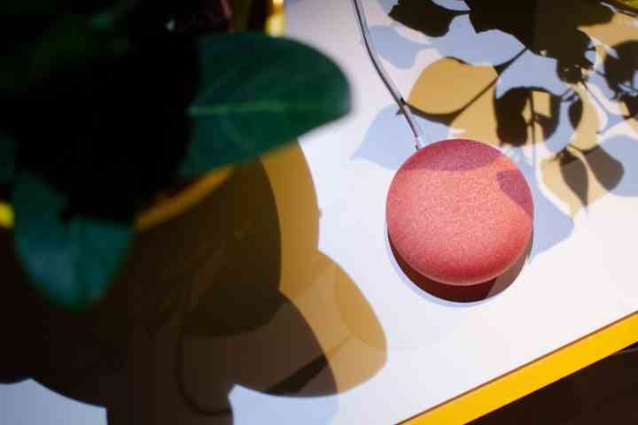 Google'ın nyc'deki mini golf pop-up etkinliği, akıllı ev ürünlerini öne çıkarıyor google