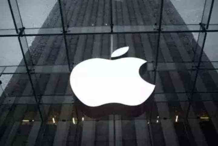 Apple, 2008'den beri App Store'daki geliştiricilere 320 milyar dolar verdi