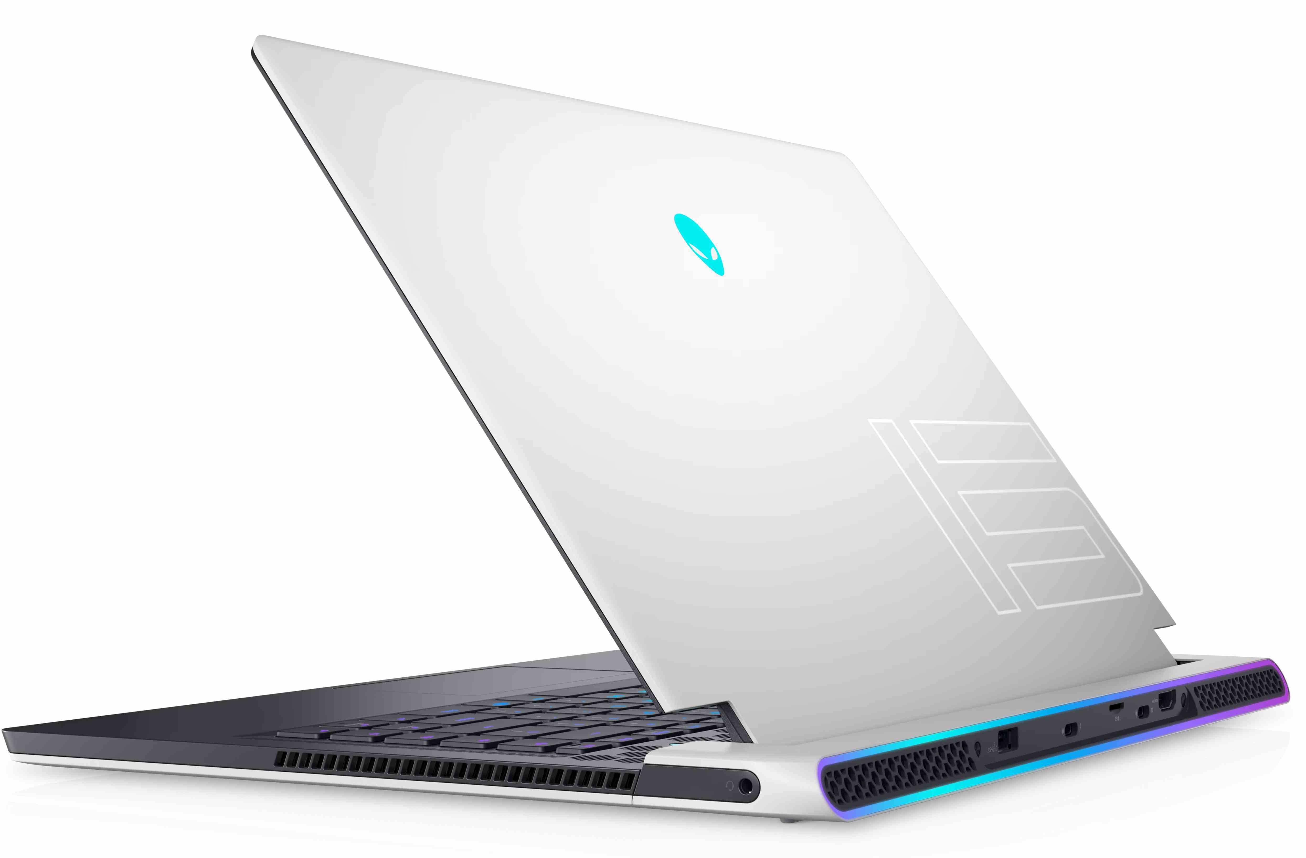 Arkadaki bağlantı noktalarını gösteren Alienware X15 R2