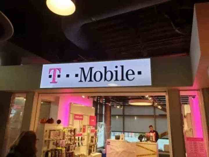 T-Mobile, 37 milyon hesabı içeren veri ihlalini araştırdığını söylüyor