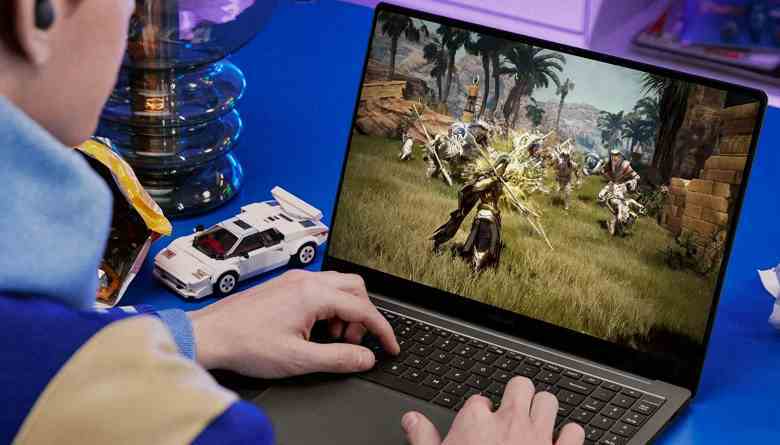 16 inç 120Hz AMOLED 3K ekran, Core i9-13900H ve GeForce RTX 4070. Samsung, en gelişmiş dizüstü bilgisayarı Galaxy Book3 Ultra'yı tanıttı