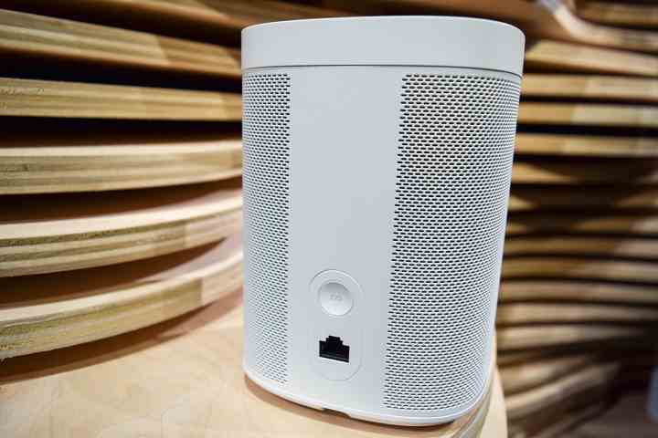 Bir Sonos One'ın arkası